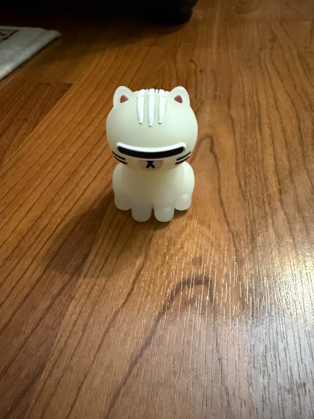 Astro Cats Blind Box- Glow in the Dark Figure